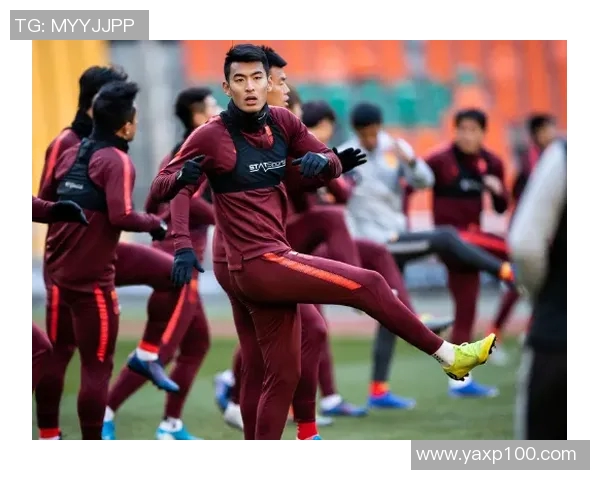 南京足球队在全国锦标赛积分榜上以96分稳居第一名，争冠形势一片大好